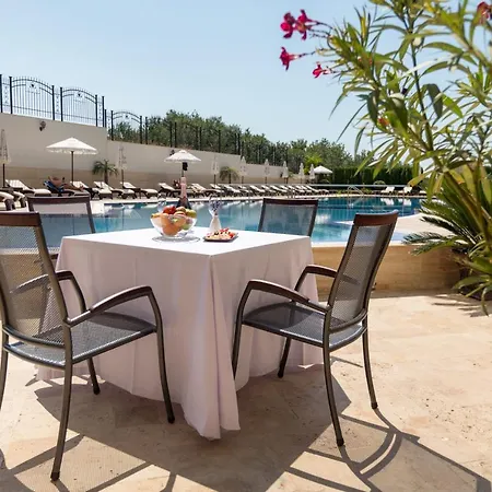 Florence Boutique Aparthotel 3*