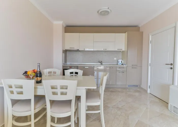 Florence Boutique 4* Свети-Влас