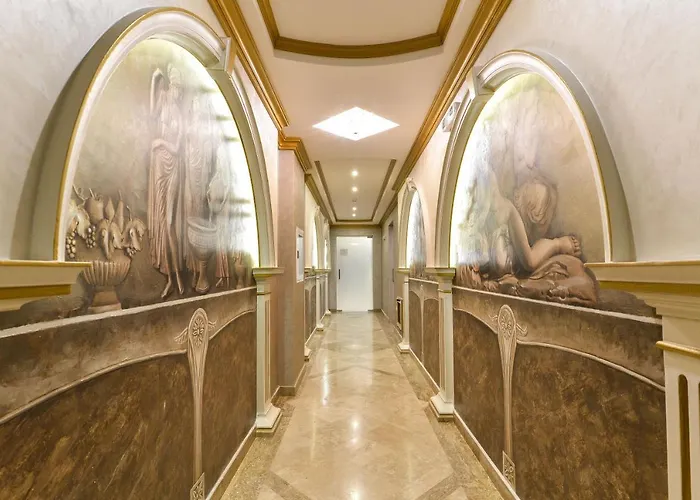 Florence Boutique Свети-Влас